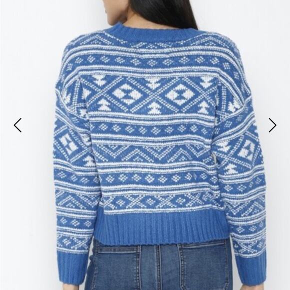 American Eagle Blue & White Fair Isle‎ Snowdrift Long Sleeve Sweater Sz S - Picture 2 of 11